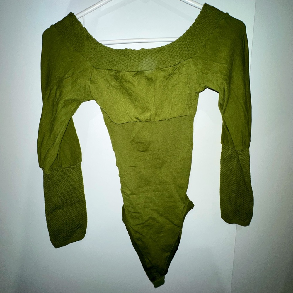 Green long sleeve shape wear bodysuit